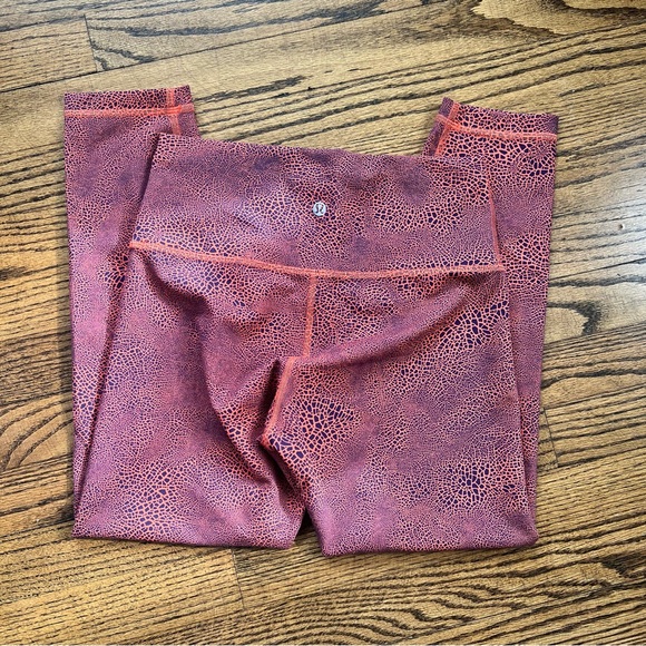 Lululemon Wunder Train High-Rise Crop 23” - Picture 2 of 4